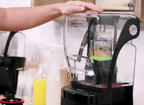 Blendtec ® Stealth Commercial NBS2 - Juicerville