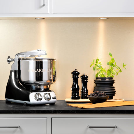 Ankarsrum Kitchen Mixer AKM6230 - Black Diamond - Juicerville